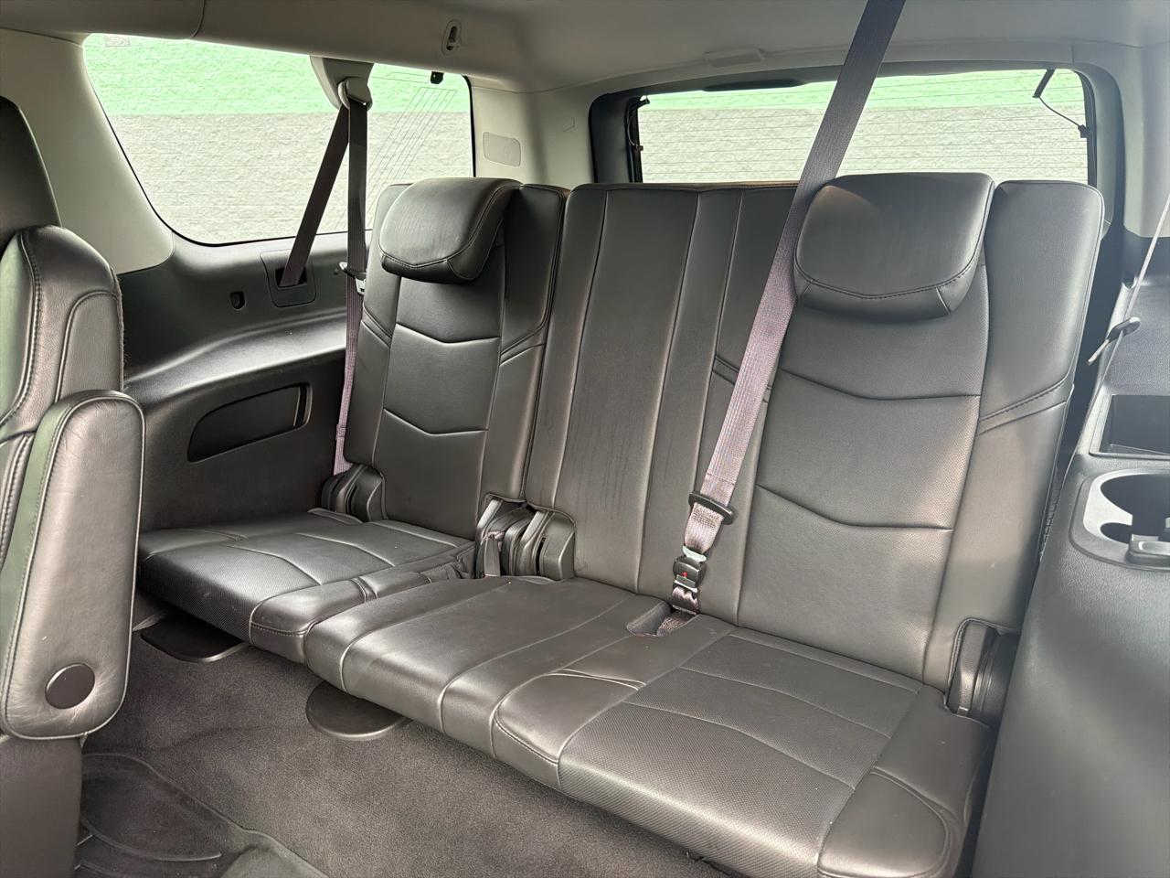 Cadillac Escalade ESV Premium 4WD 2016