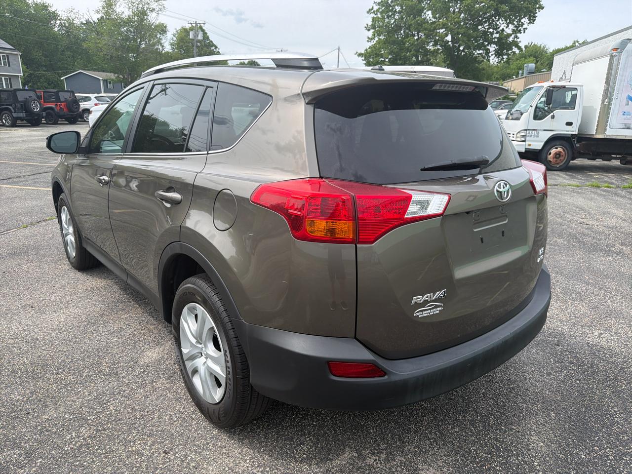 Toyota RAV4 LE AWD 2015
