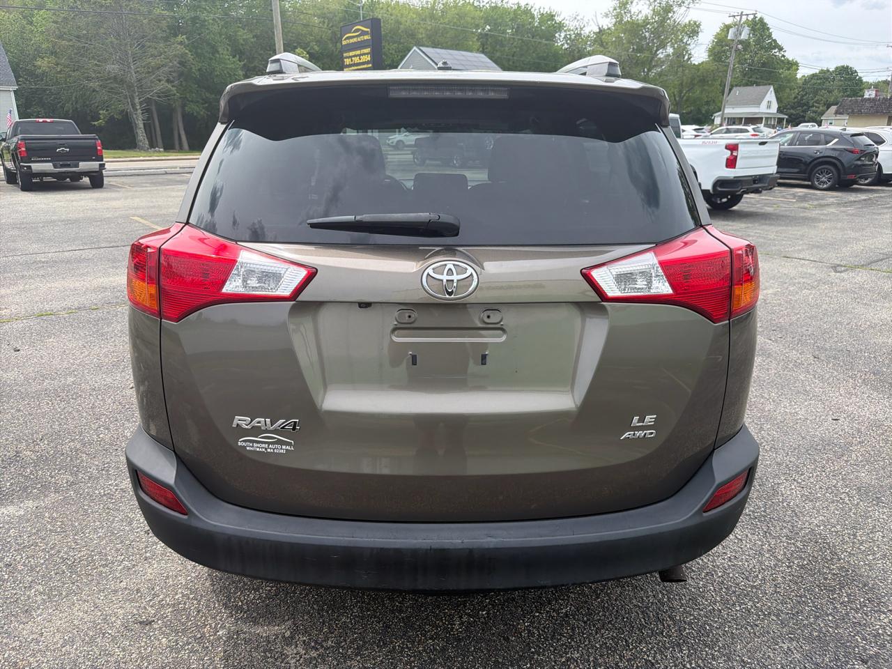 Toyota RAV4 LE AWD 2015