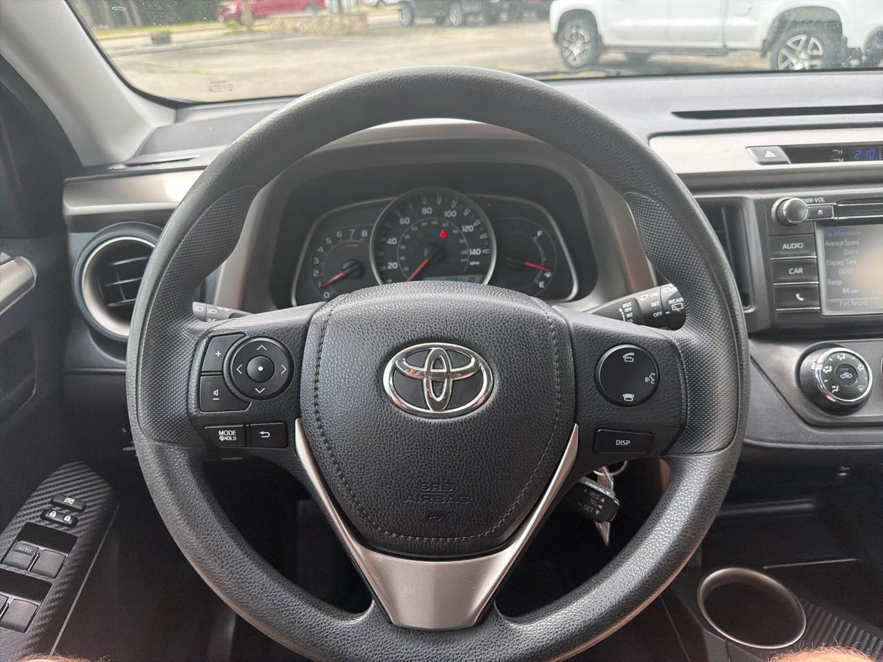 Toyota RAV4 LE AWD 2015