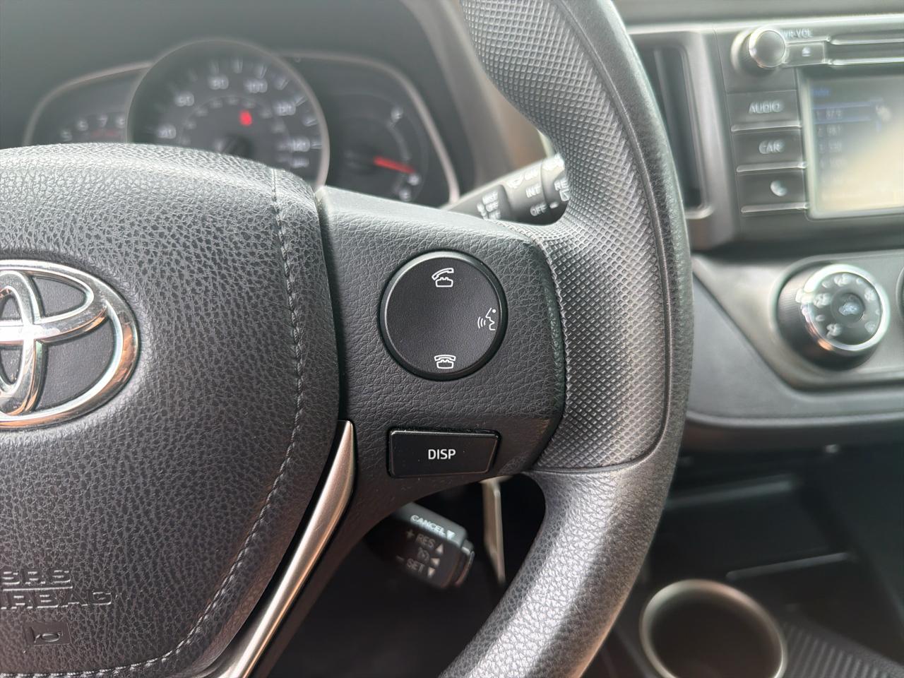 Toyota RAV4 LE AWD 2015