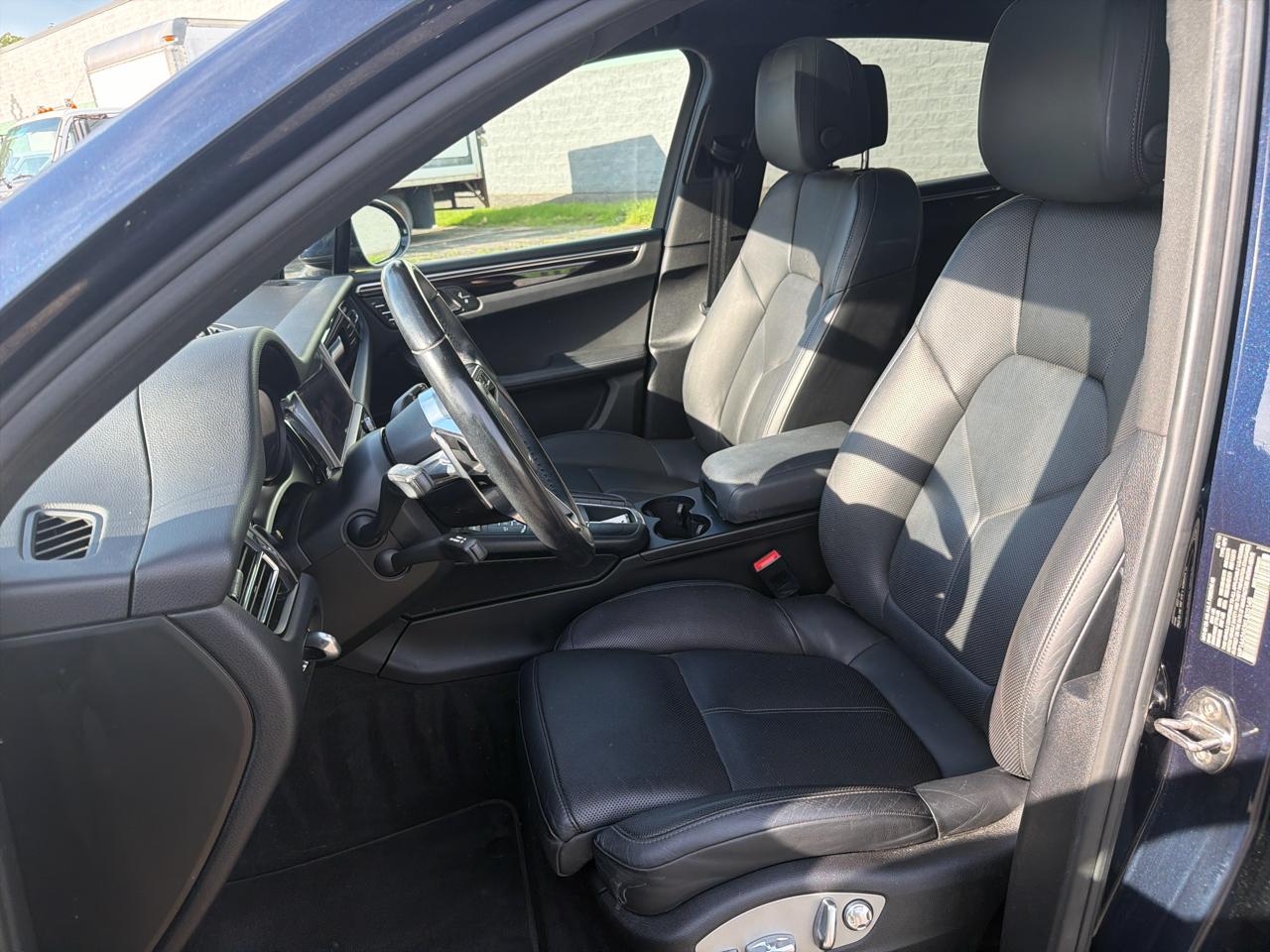 Porsche Macan Base 2019