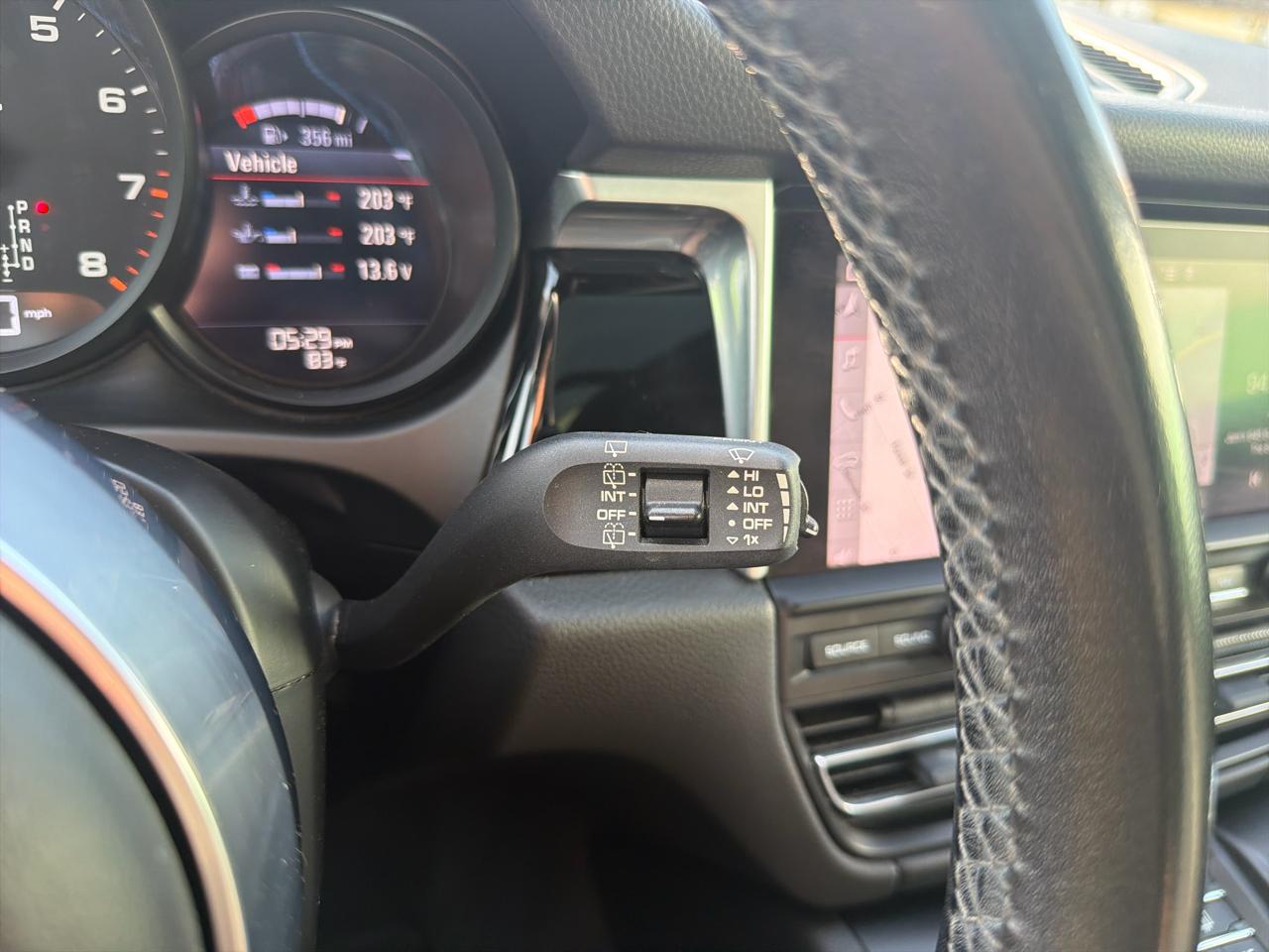 Porsche Macan Base 2019