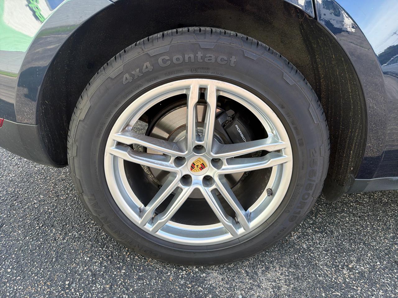 Porsche Macan Base 2019