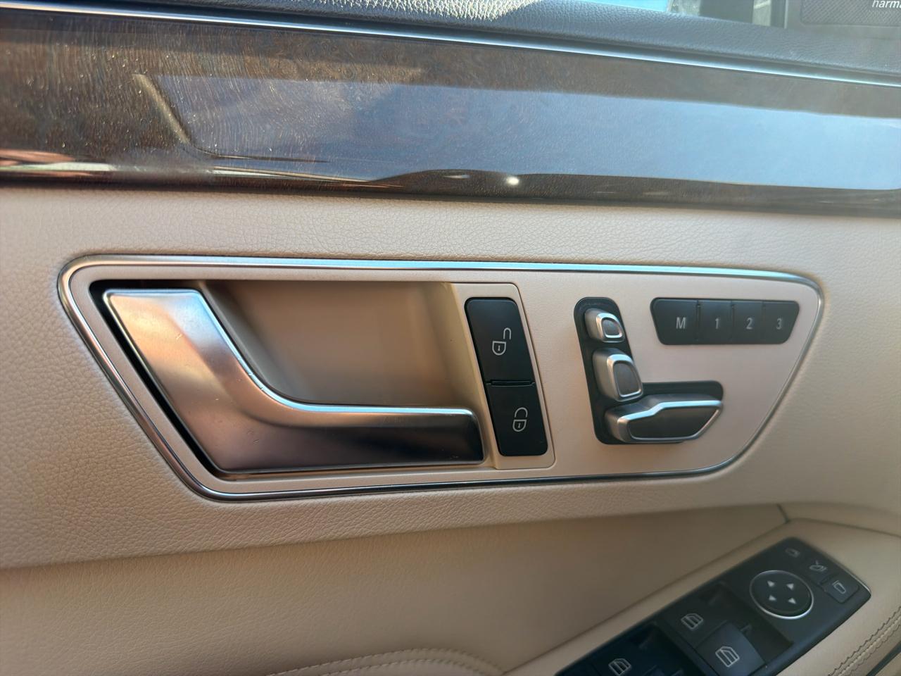 Mercedes-Benz E-Class 4dr Sdn E 350 Luxury 4MATIC 2016