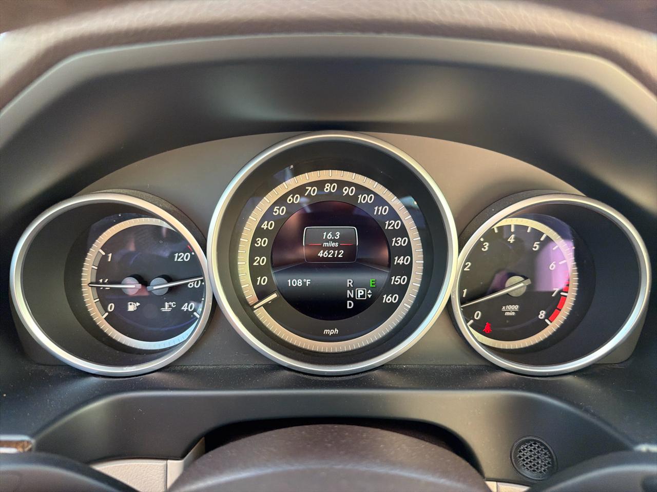 Mercedes-Benz E-Class 4dr Sdn E 350 Luxury 4MATIC 2016