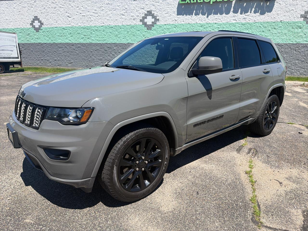 Jeep Grand Cherokee Laredo X 4WD 2021