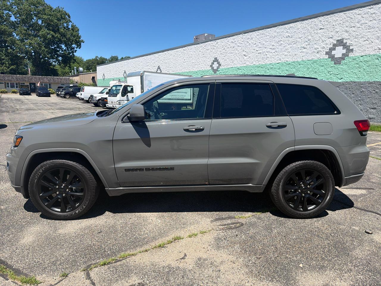Jeep Grand Cherokee Laredo X 4WD 2021