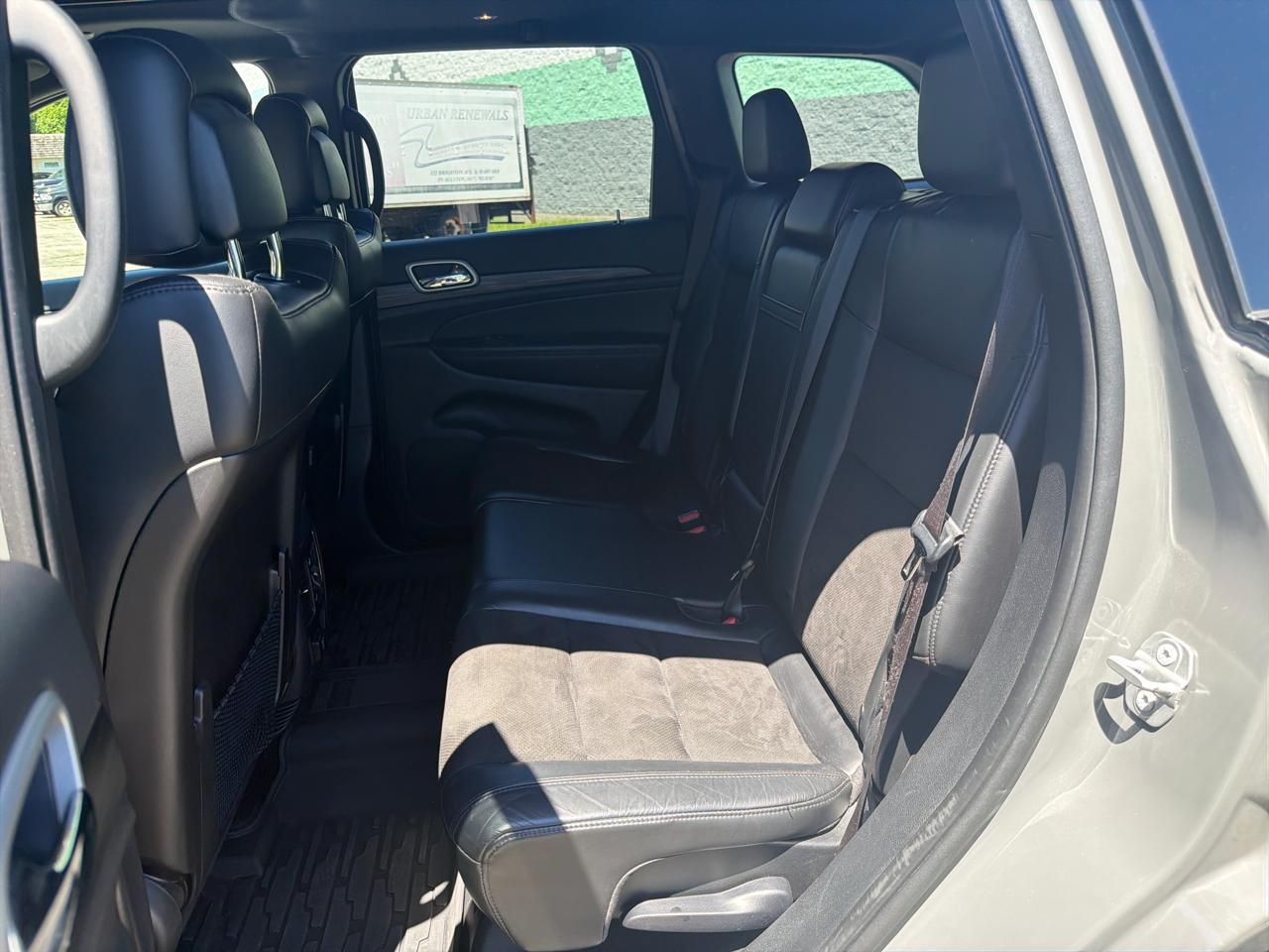 Jeep Grand Cherokee Laredo X 4WD 2021