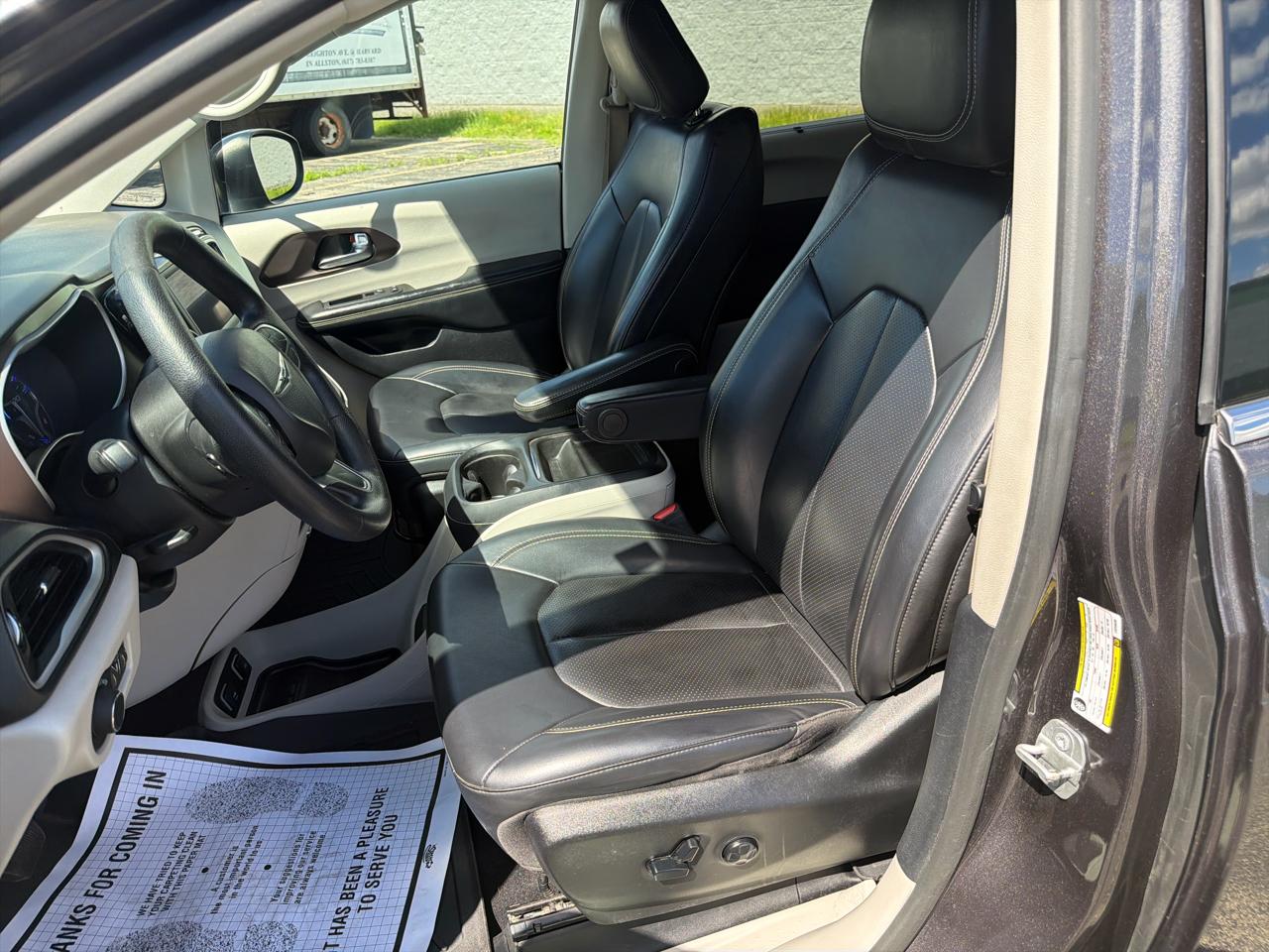 Chrysler Voyager LXI 2020