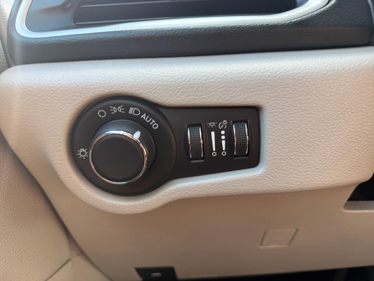 Chrysler Voyager LXI 2020