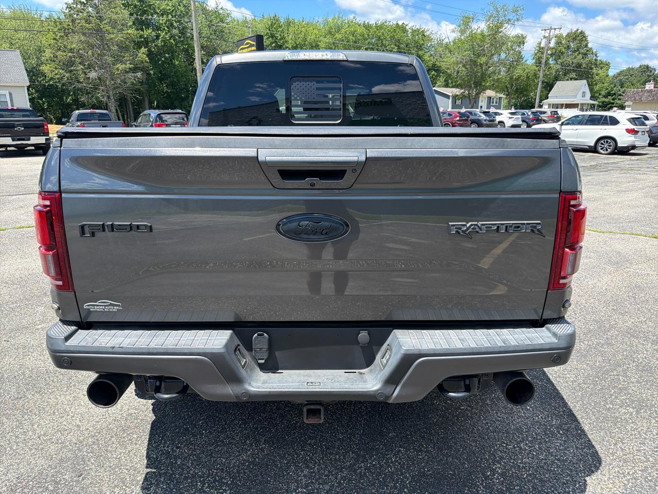 Ford F-150 Raptor SuperCrew 4WD 2017