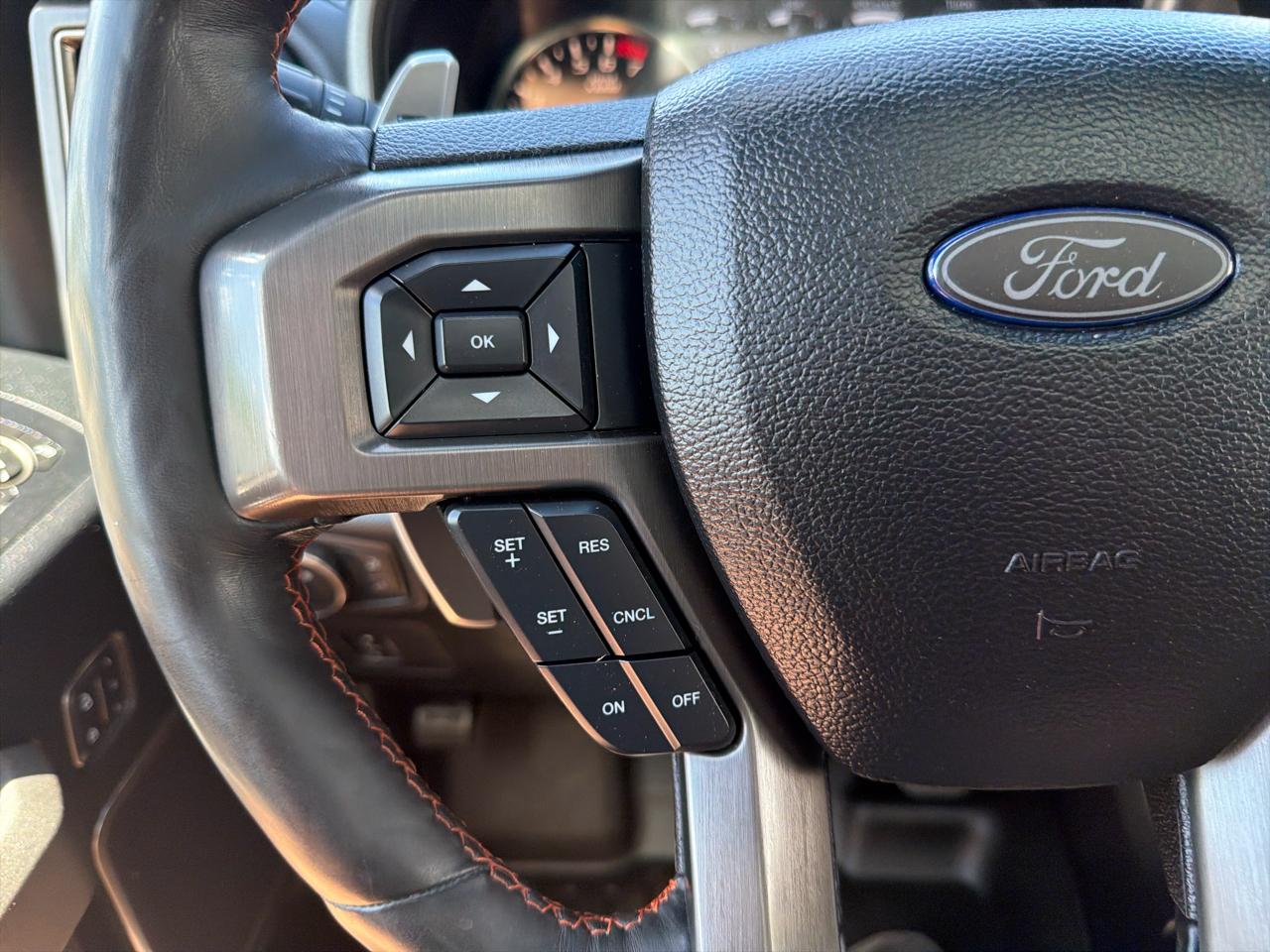 Ford F-150 Raptor SuperCrew 4WD 2017