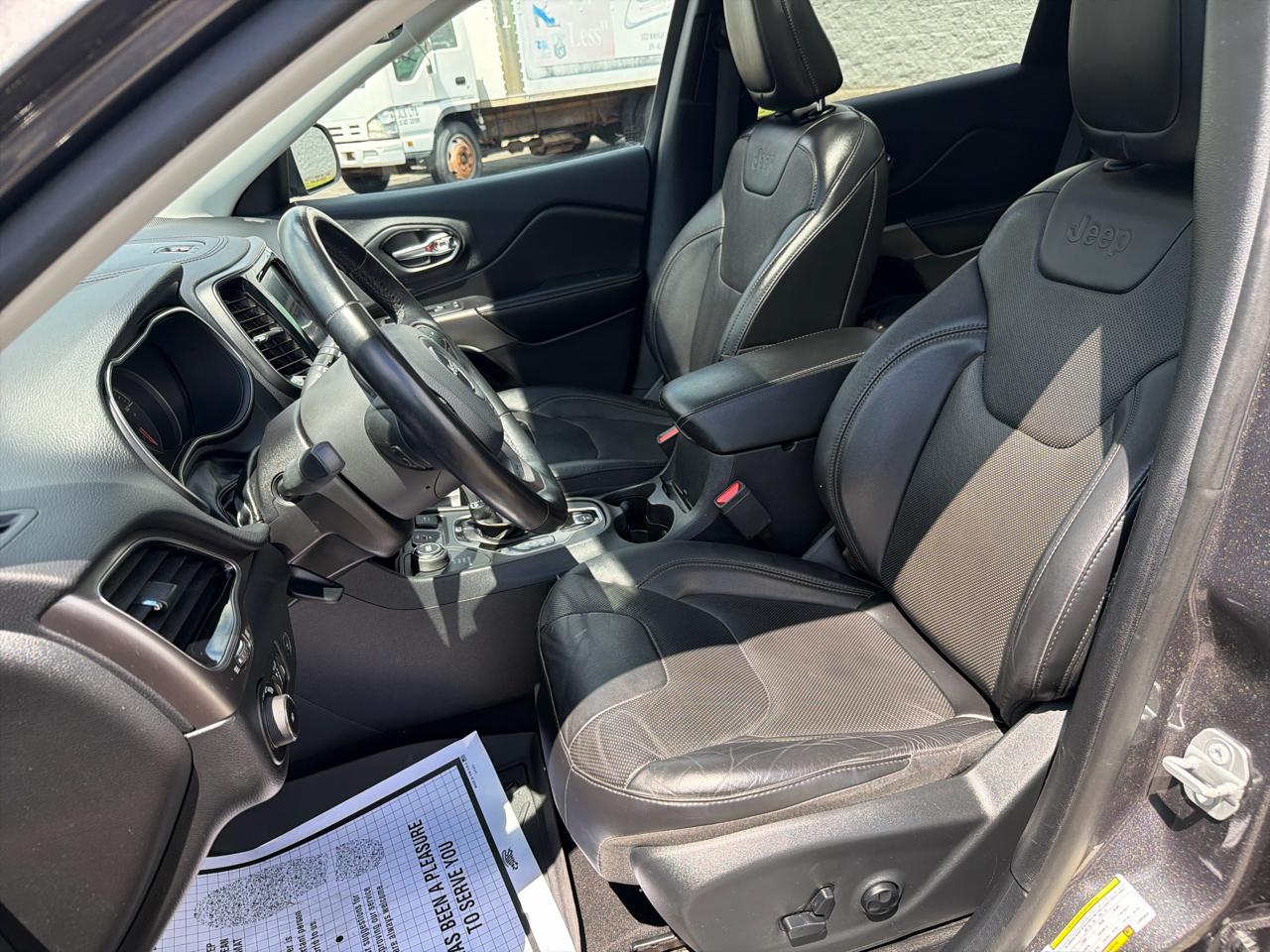 Jeep Cherokee Limited 4WD 2020