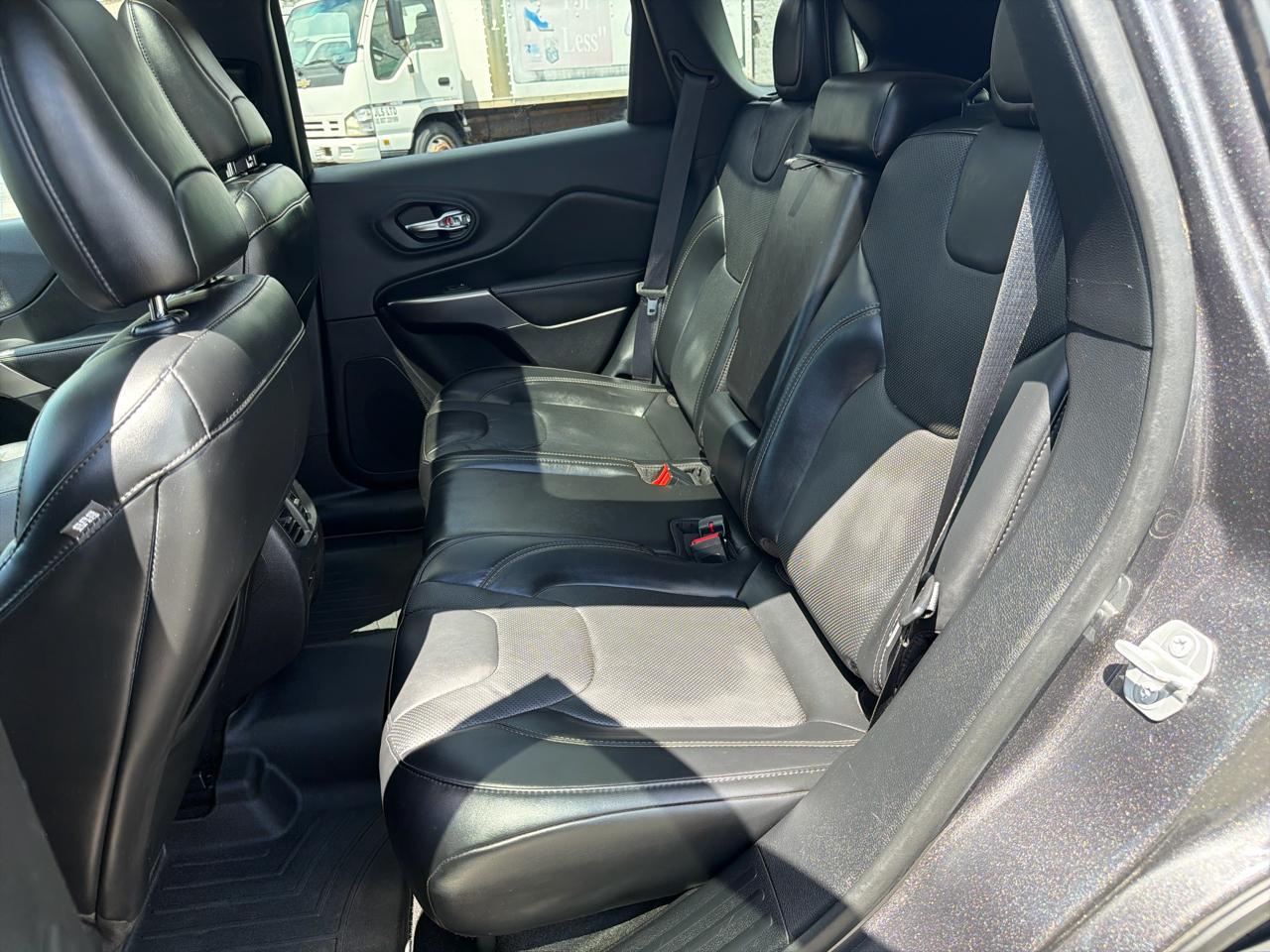 Jeep Cherokee Limited 4WD 2020