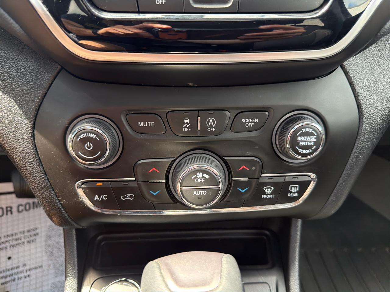 Jeep Cherokee Limited 4WD 2020