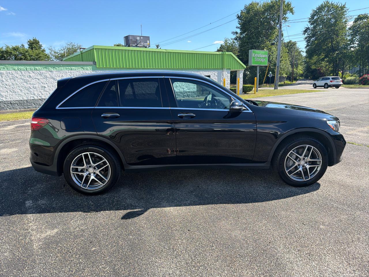 Mercedes-Benz GLC-Class GLC300 4MATIC 2016