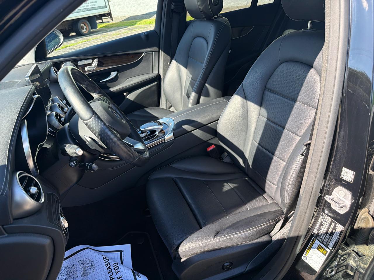 Mercedes-Benz GLC-Class GLC300 4MATIC 2016