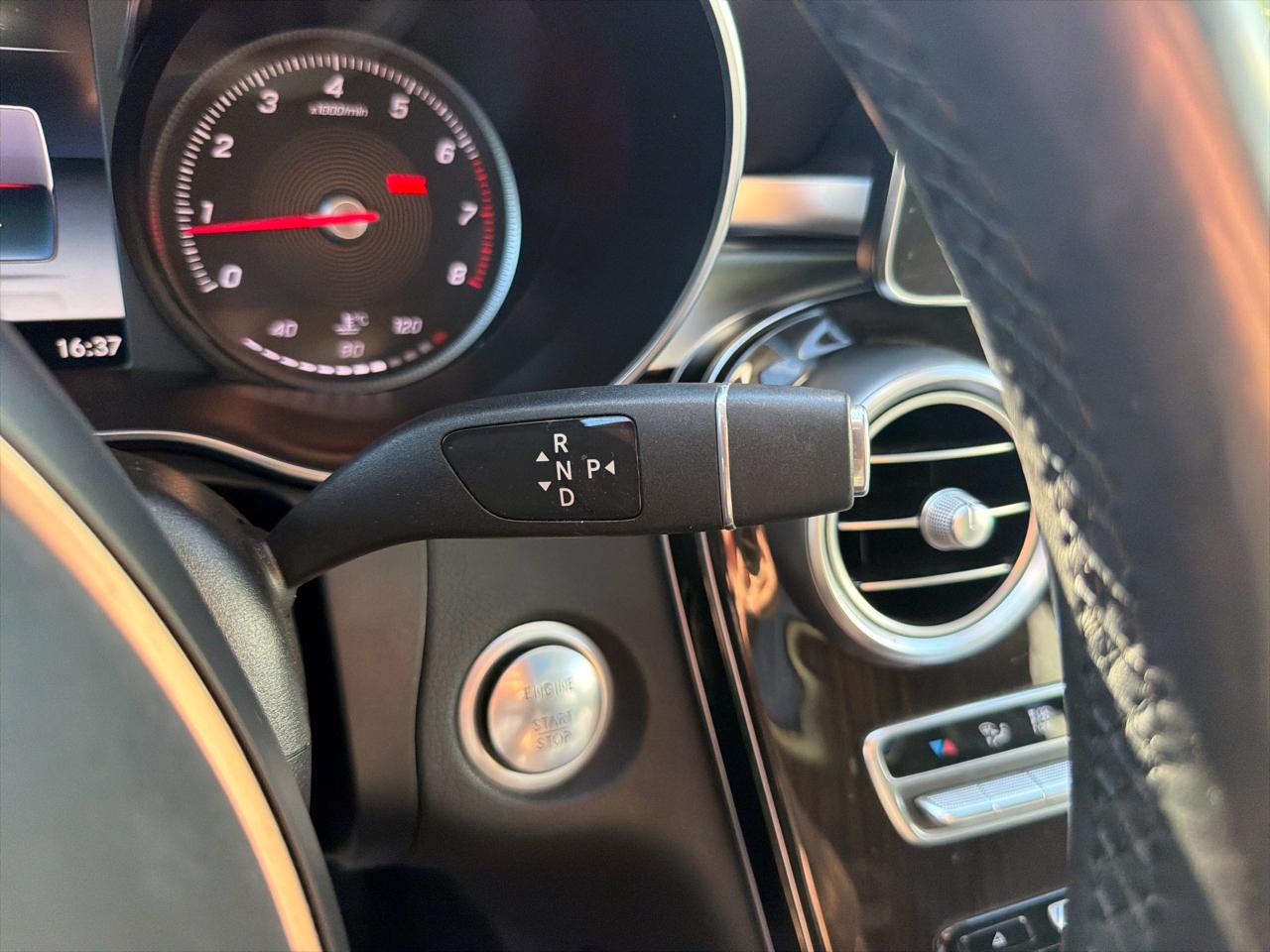 Mercedes-Benz GLC-Class GLC300 4MATIC 2016