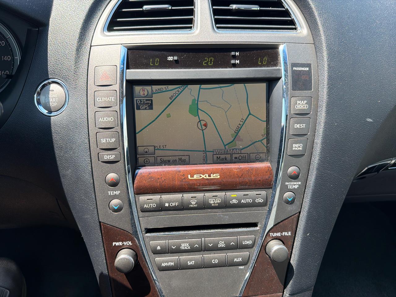 Lexus ES 350 Sedan 2012