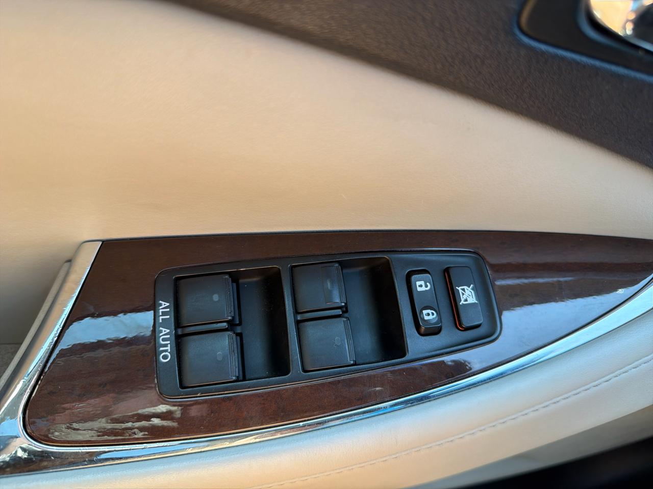Lexus ES 350 Sedan 2012