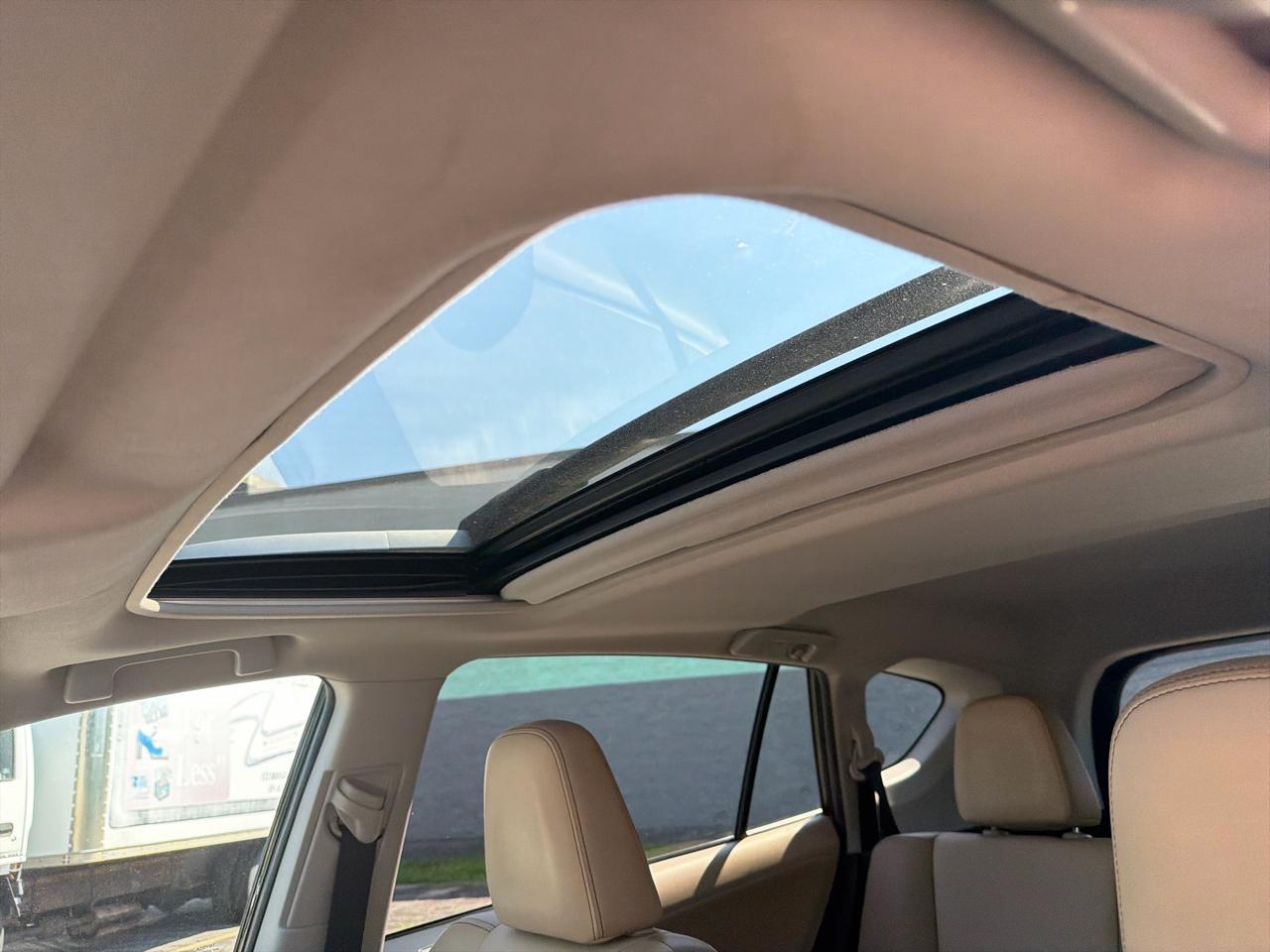 Toyota RAV4 Limited AWD 2013