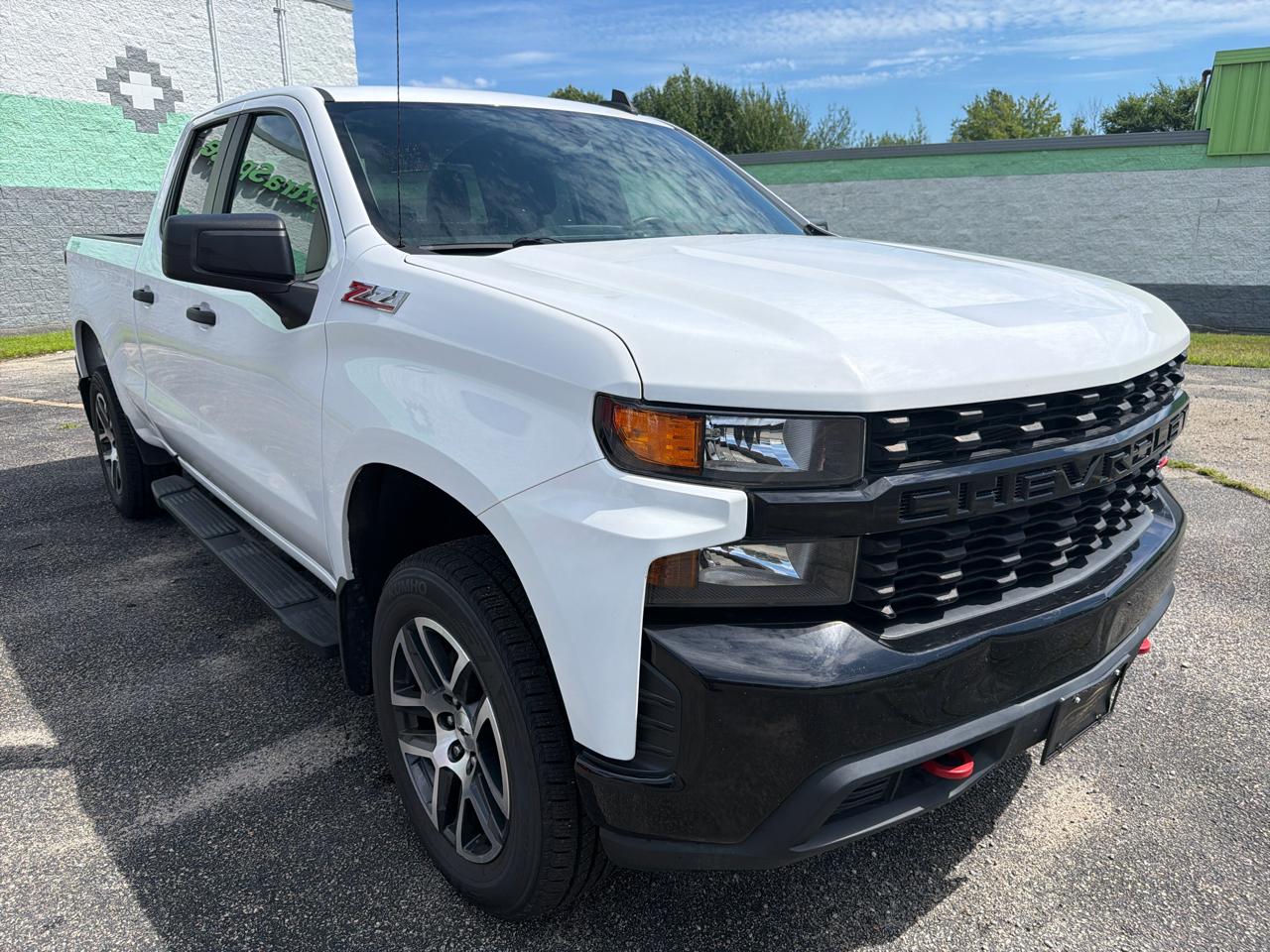 Chevrolet Silverado 1500 Custom Trail Boss Double Cab 4WD 2019