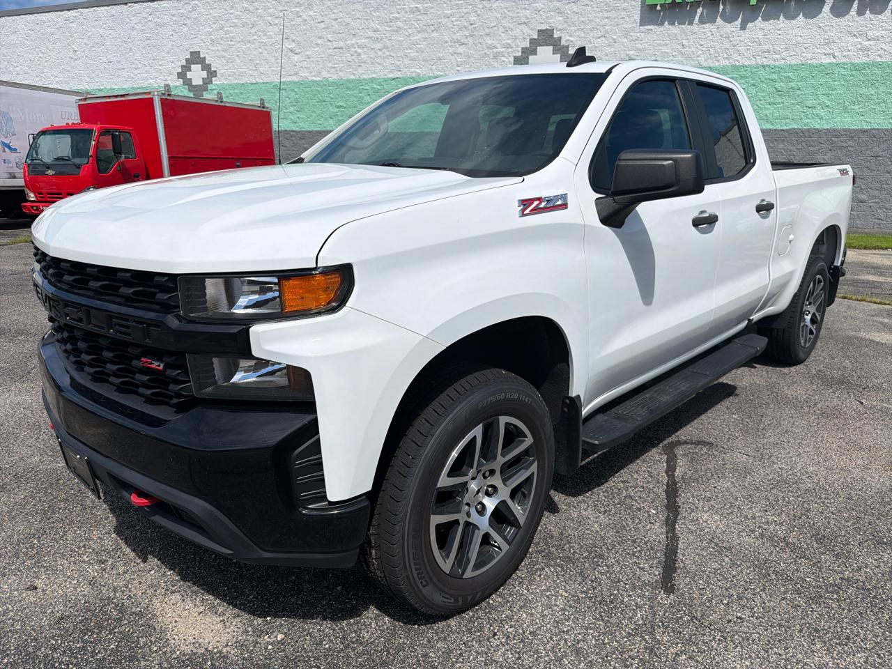 Chevrolet Silverado 1500 Custom Trail Boss Double Cab 4WD 2019