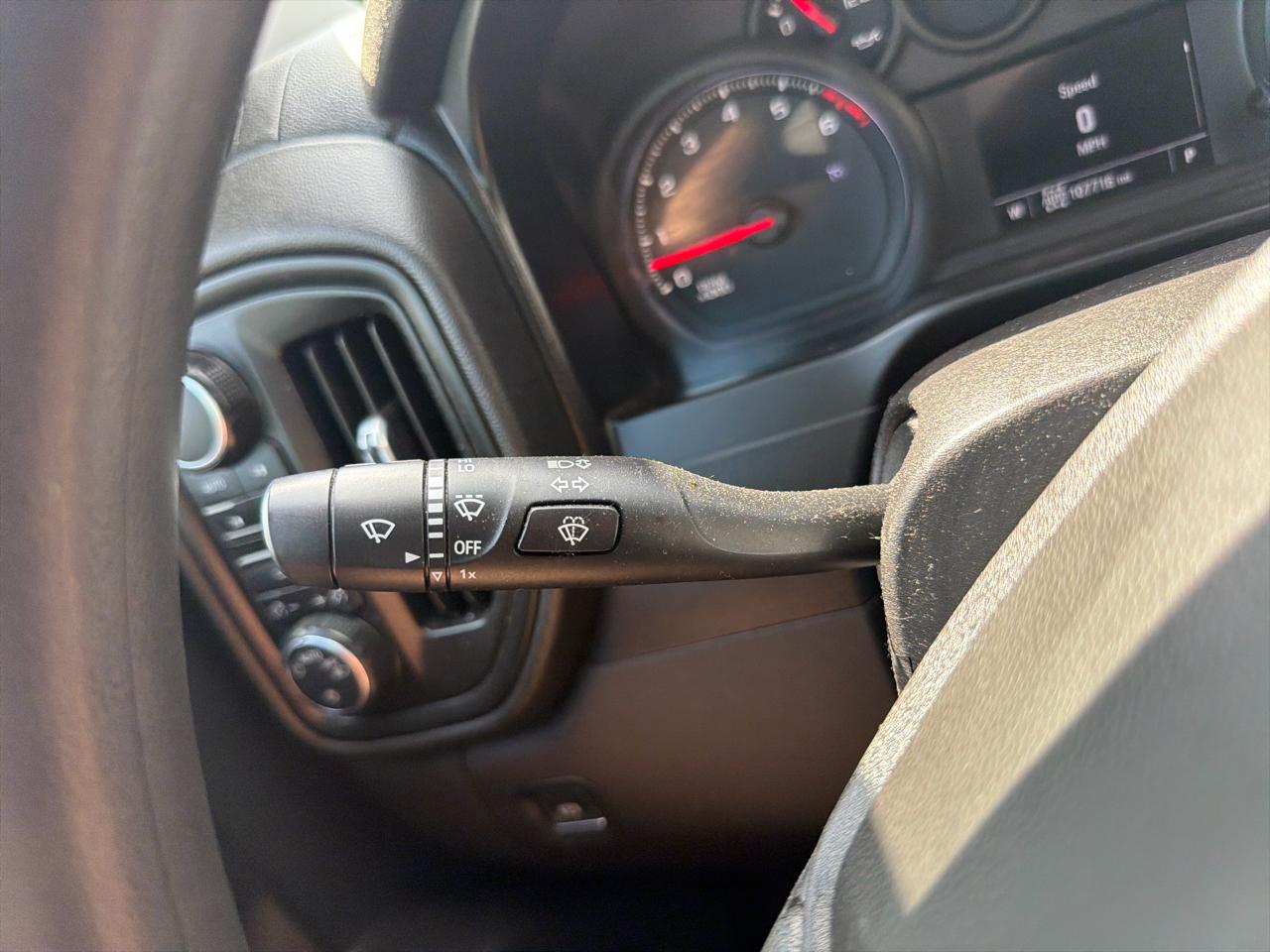 Chevrolet Silverado 1500 Custom Trail Boss Double Cab 4WD 2019