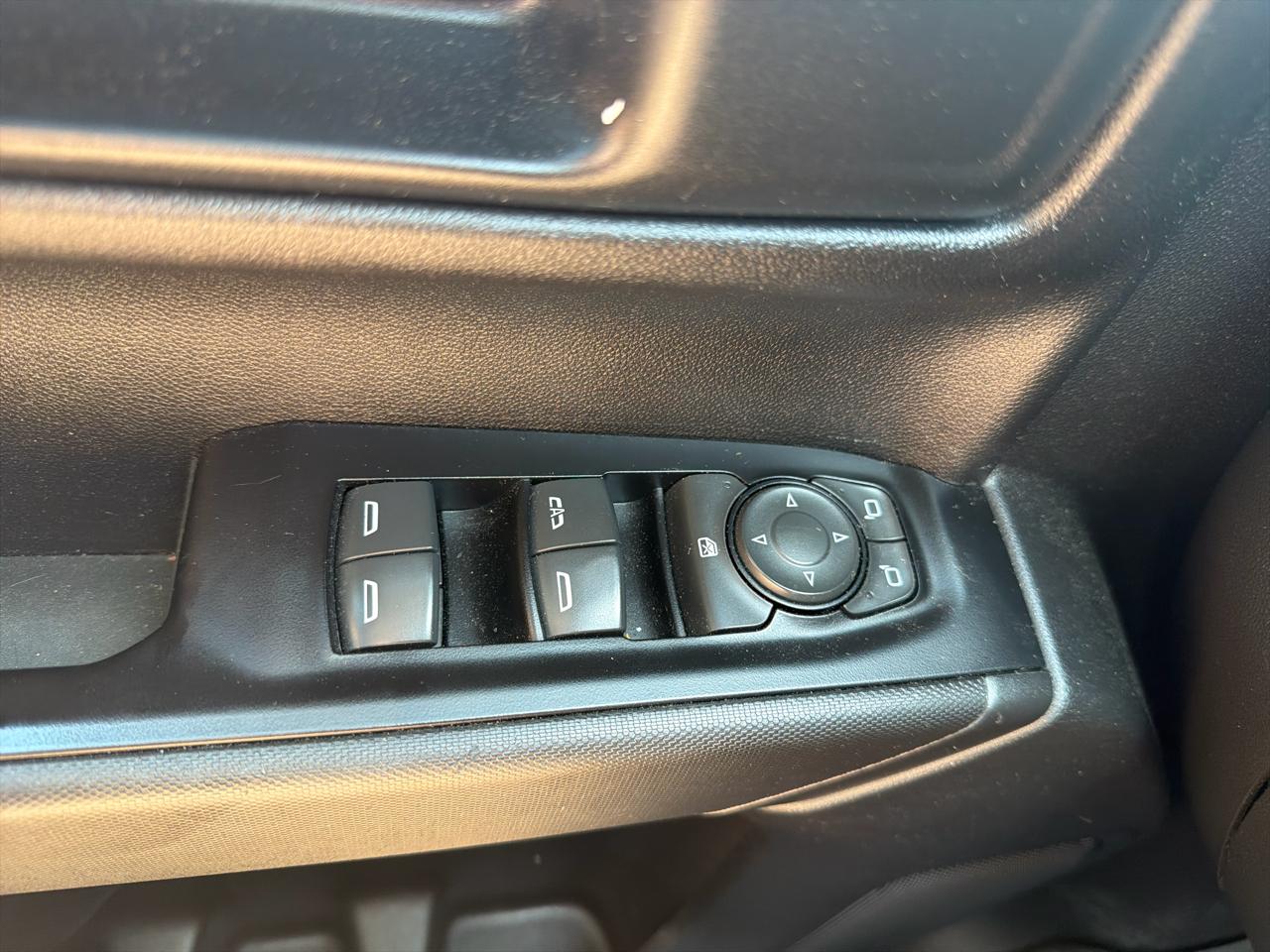 Chevrolet Silverado 1500 Custom Trail Boss Double Cab 4WD 2019