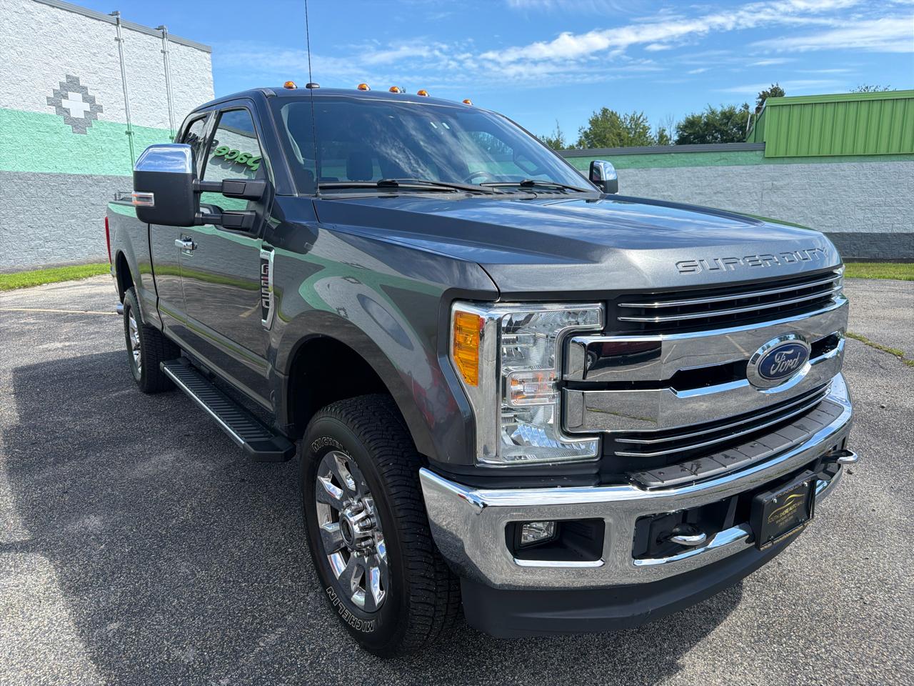 Ford F-250 SD Lariat SuperCab 4WD 2017