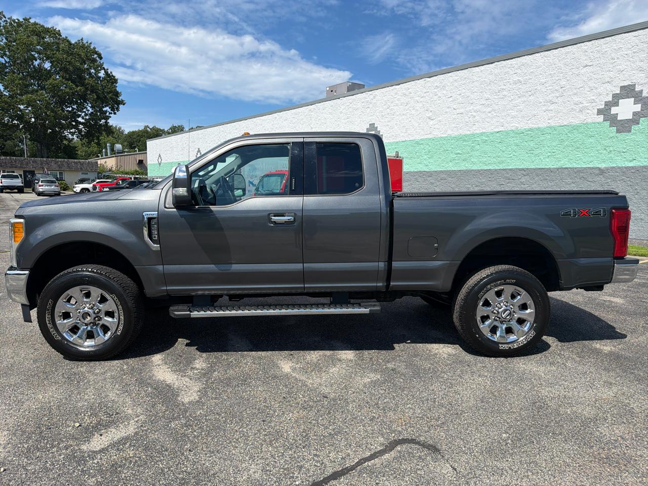 Ford F-250 SD Lariat SuperCab 4WD 2017