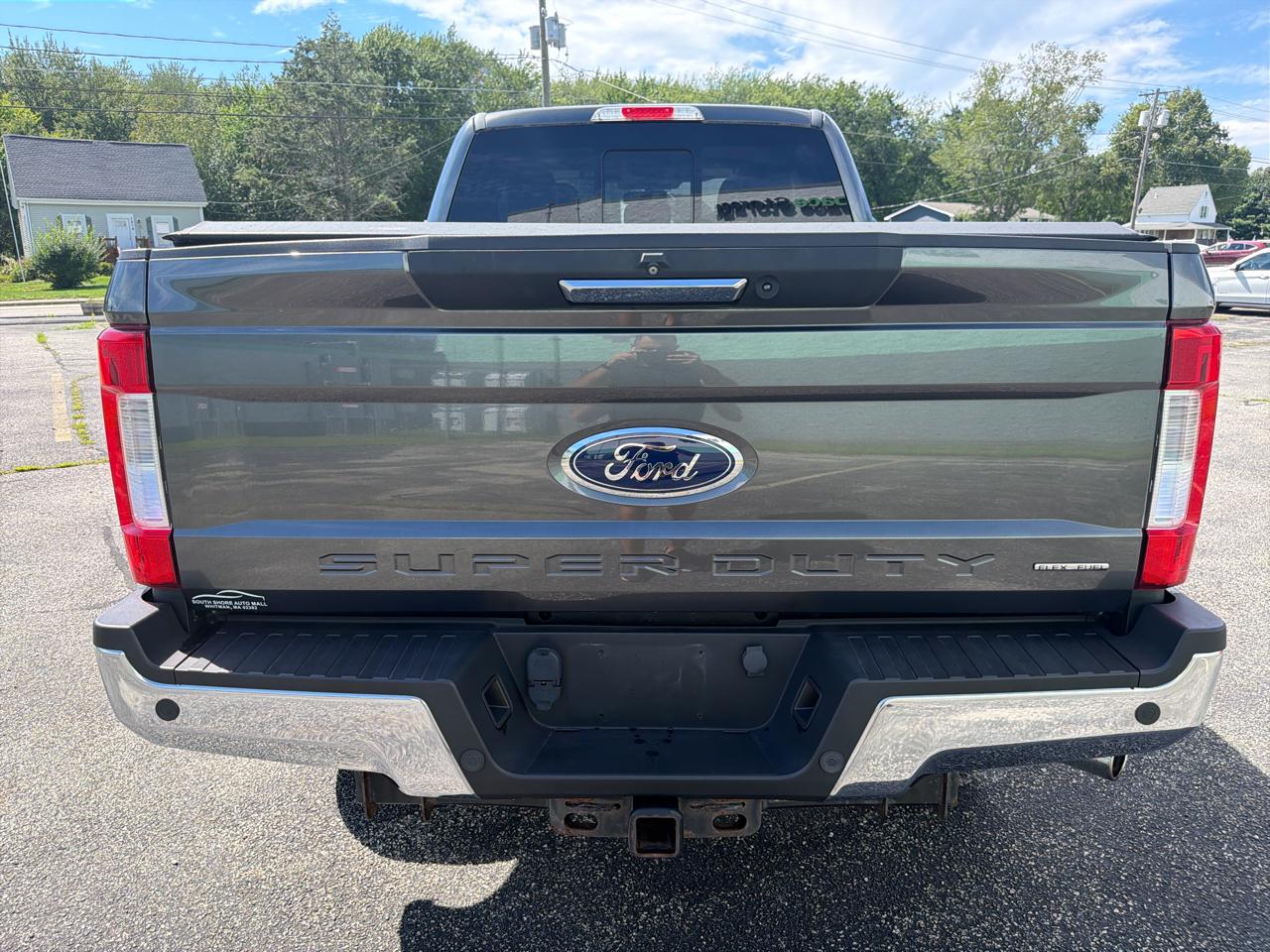Ford F-250 SD Lariat SuperCab 4WD 2017