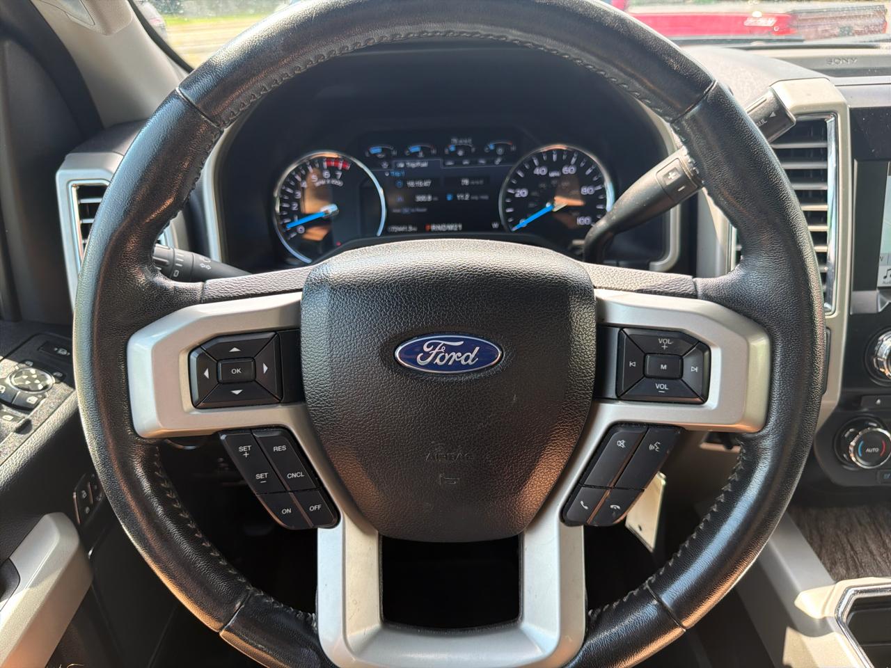 Ford F-250 SD Lariat SuperCab 4WD 2017