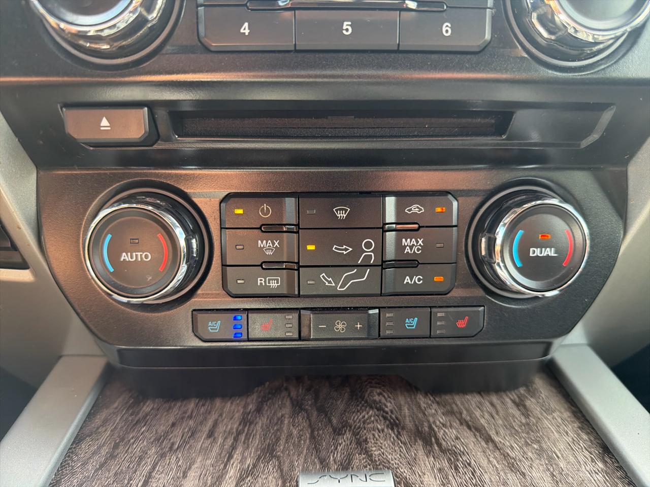 Ford F-250 SD Lariat SuperCab 4WD 2017