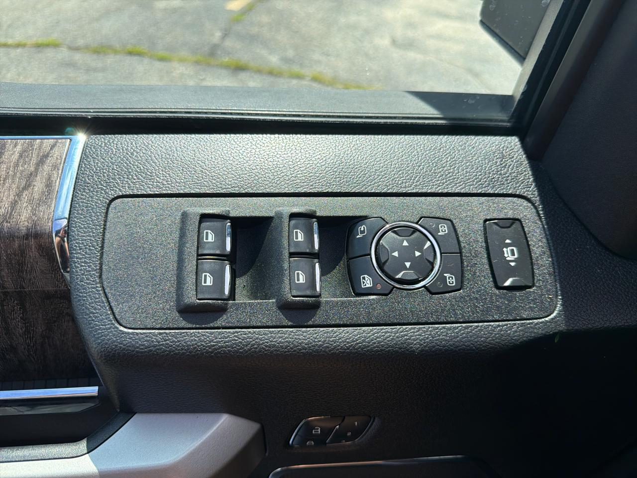 Ford F-250 SD Lariat SuperCab 4WD 2017
