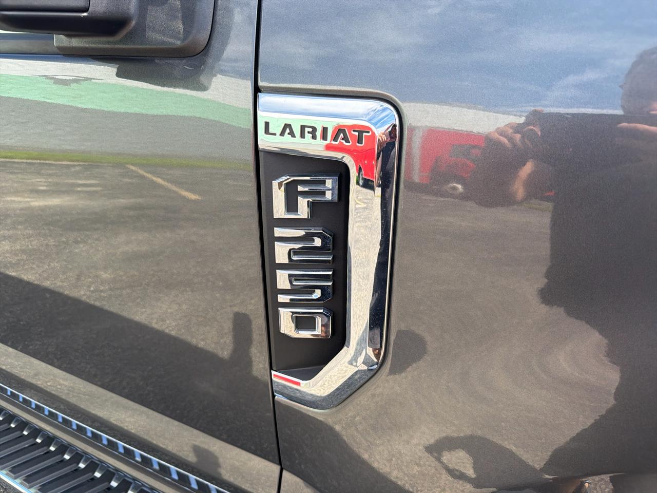 Ford F-250 SD Lariat SuperCab 4WD 2017