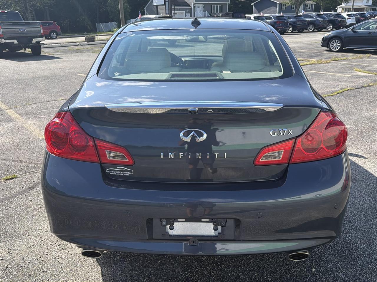 Infiniti G Sedan G37x AWD 2011