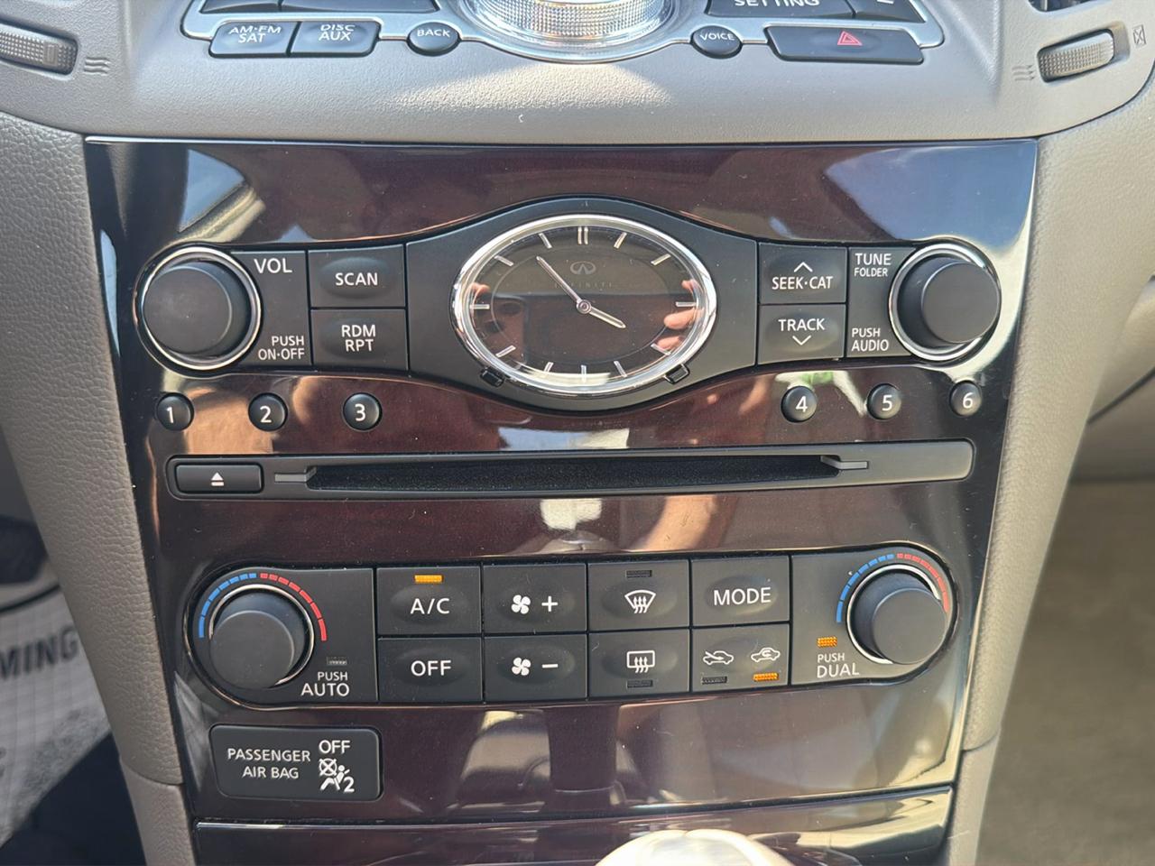 Infiniti G Sedan G37x AWD 2011