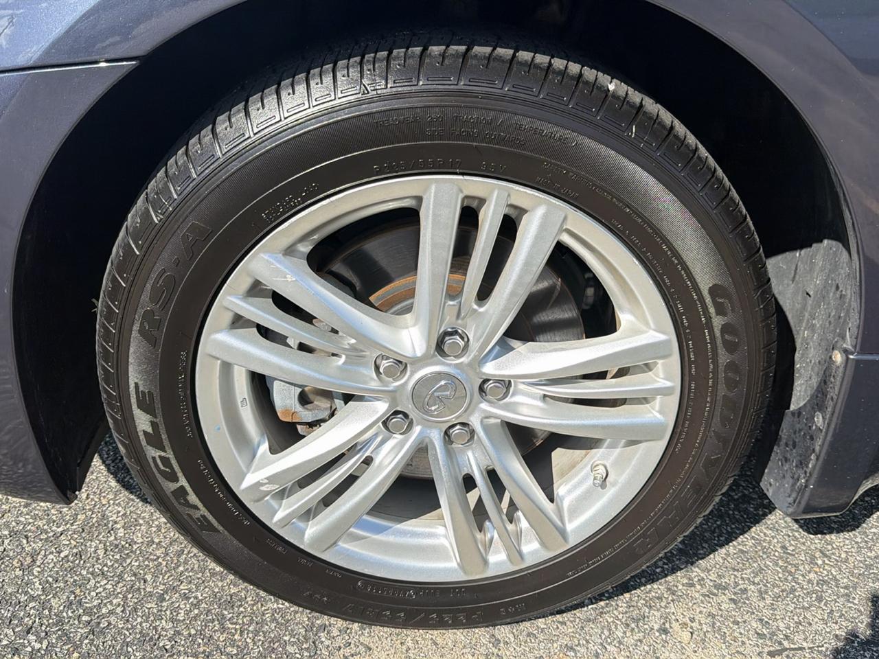 Infiniti G Sedan G37x AWD 2011