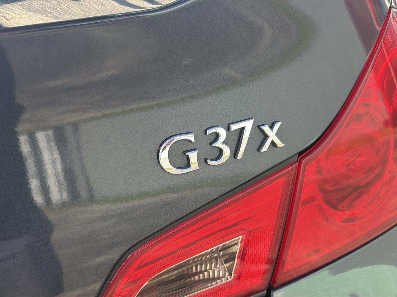 Infiniti G Sedan G37x AWD 2011