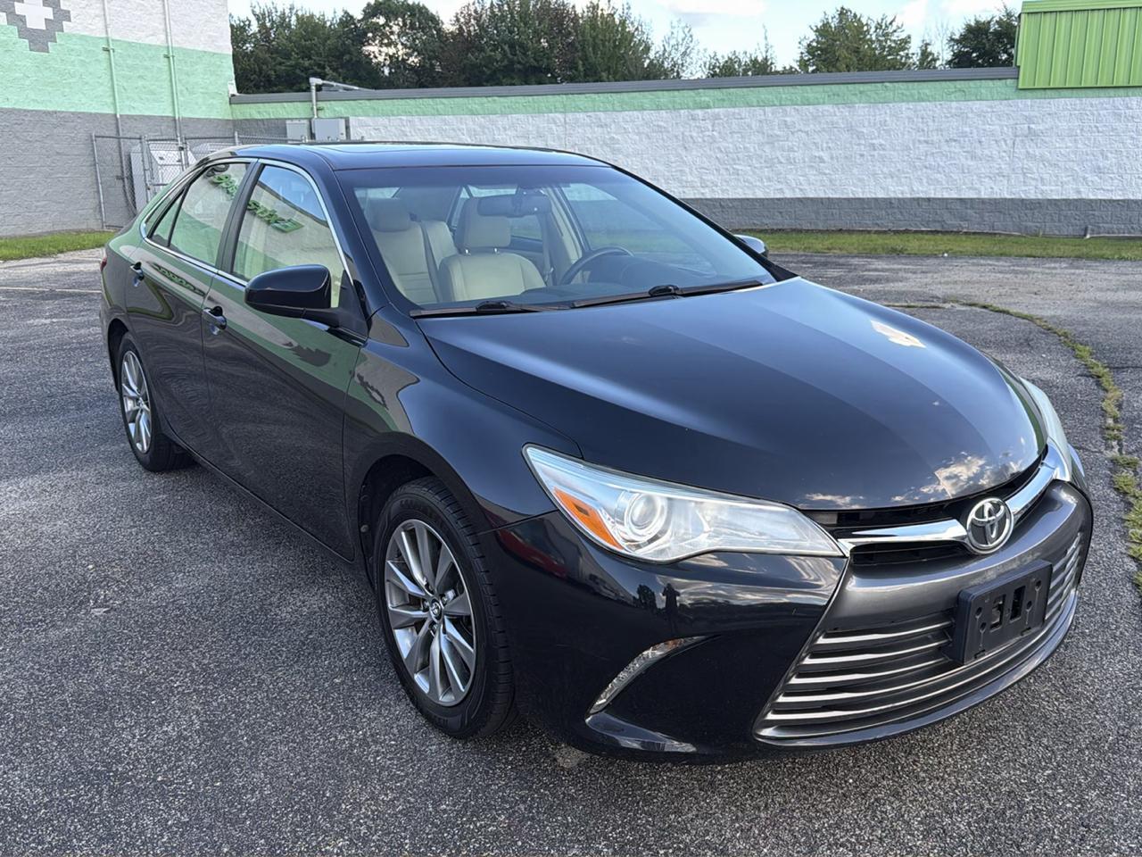 2016 Toyota Camry XLE
