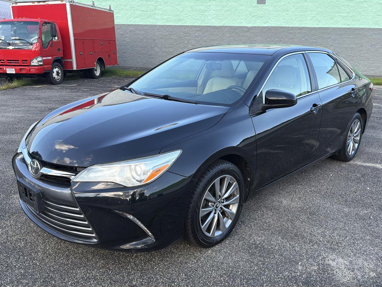 Toyota Camry XLE 2016