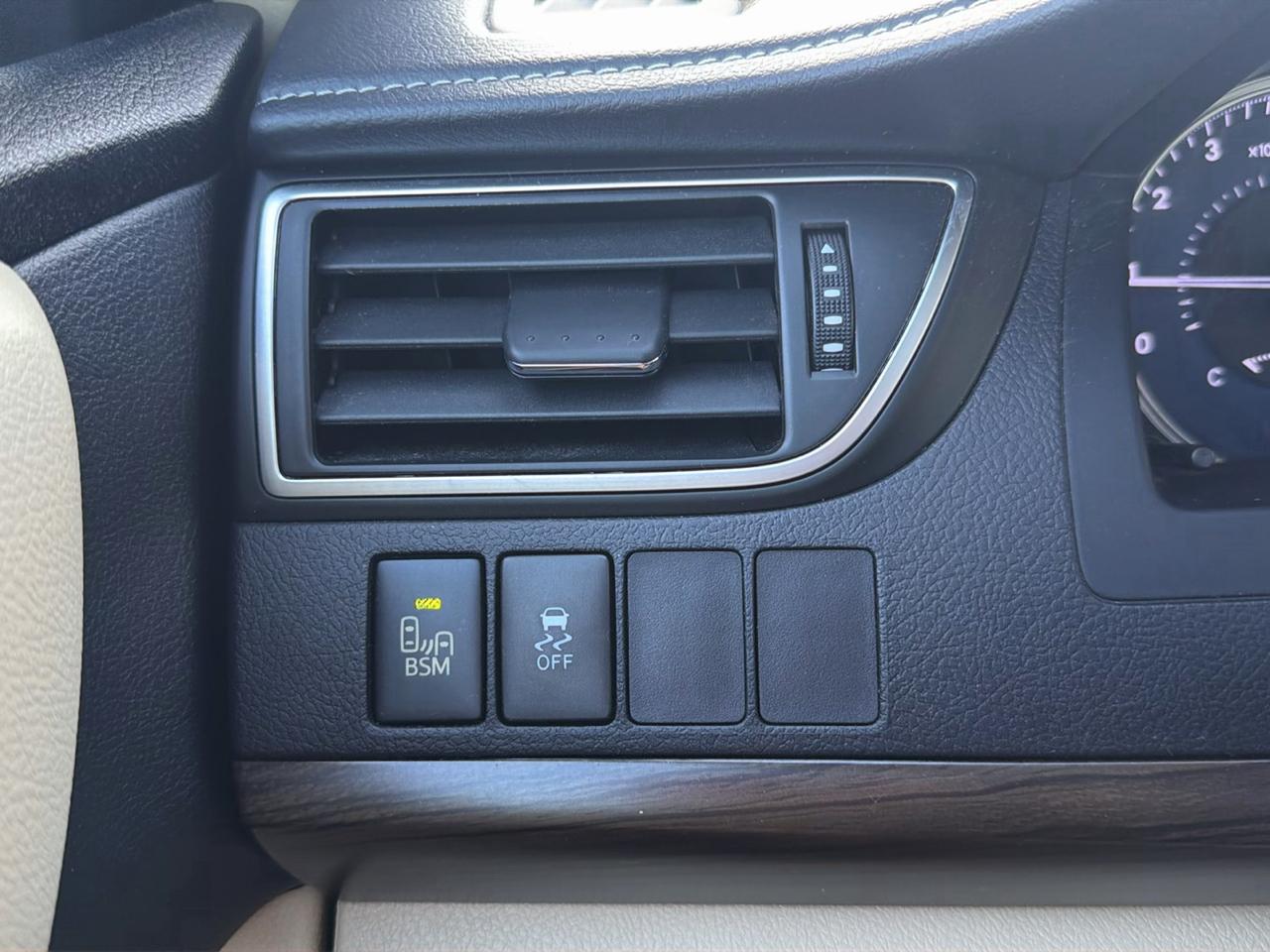 Toyota Camry XLE 2016