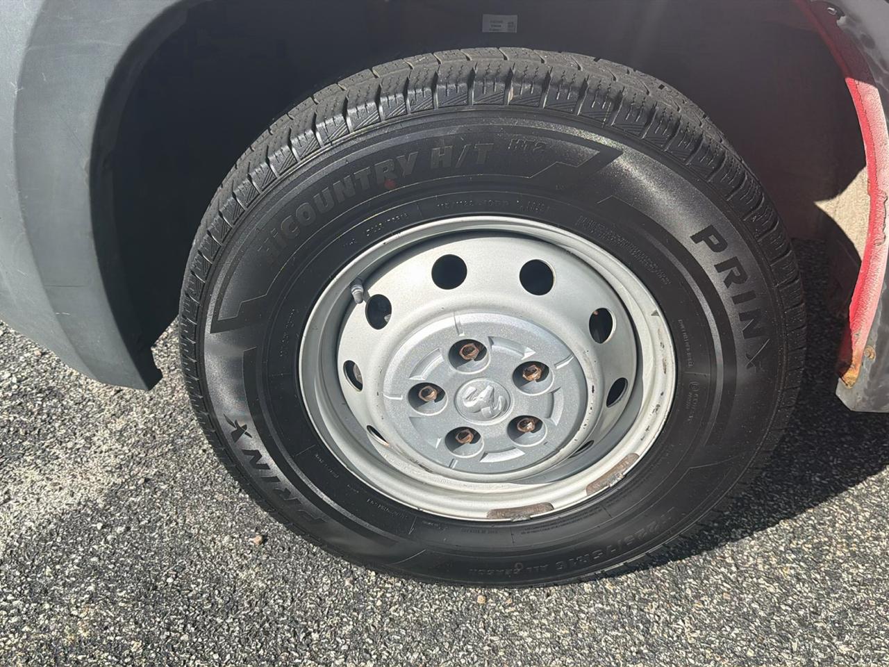 RAM Promaster 1500 Low Roof Tradesman 136-in. WB 2018