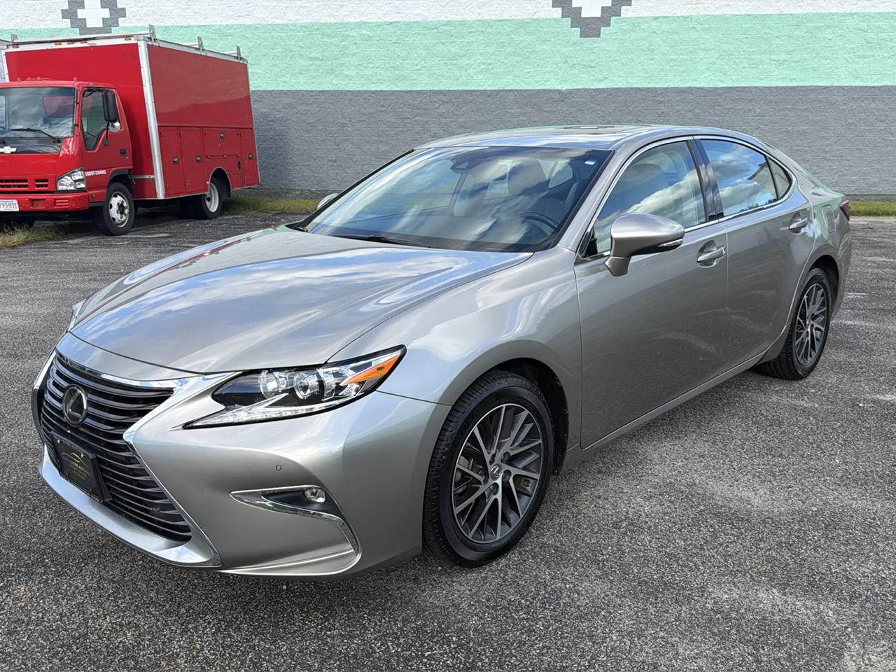 Lexus ES 350 Sedan 2017