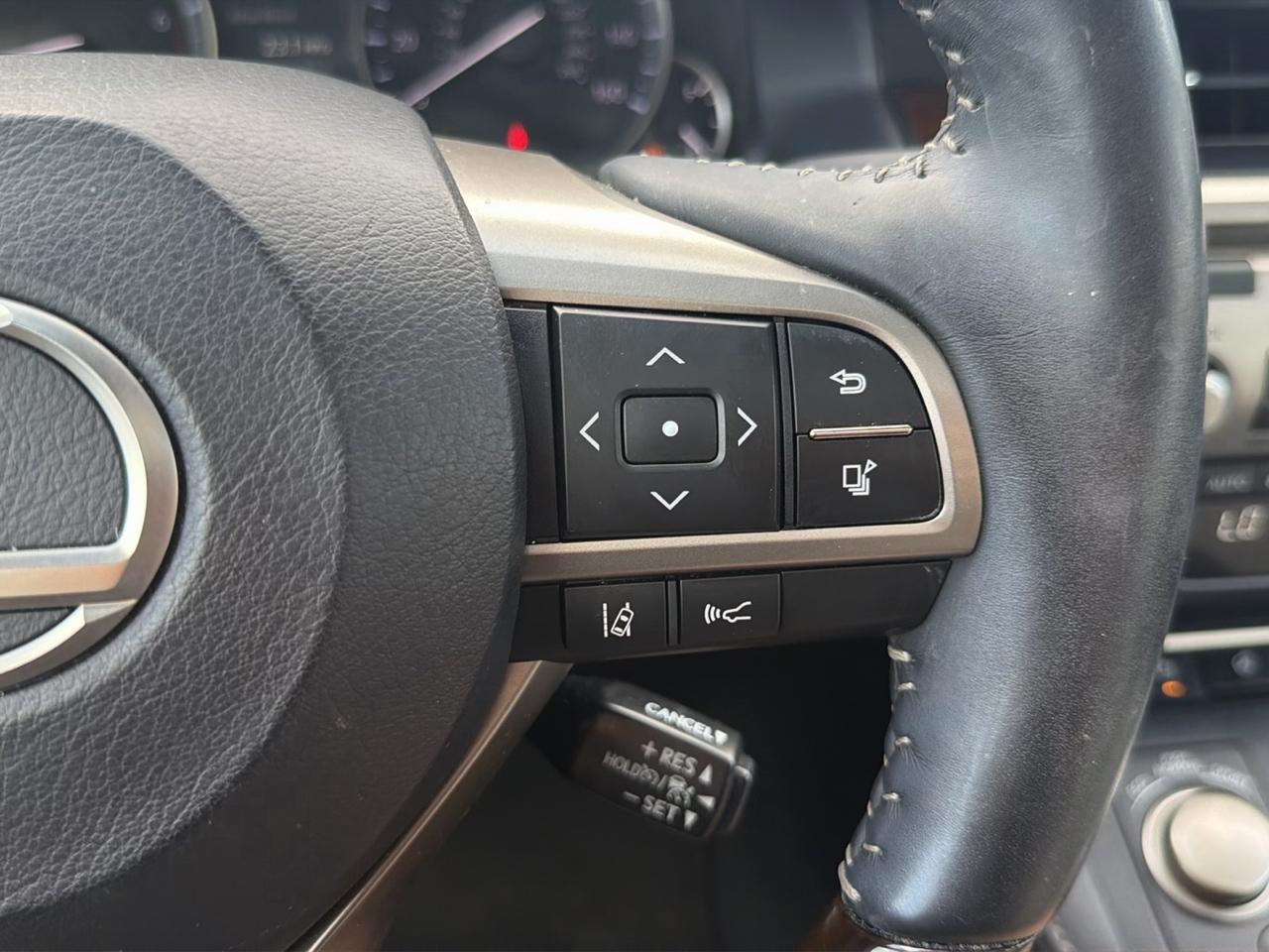 Lexus ES 350 Sedan 2017
