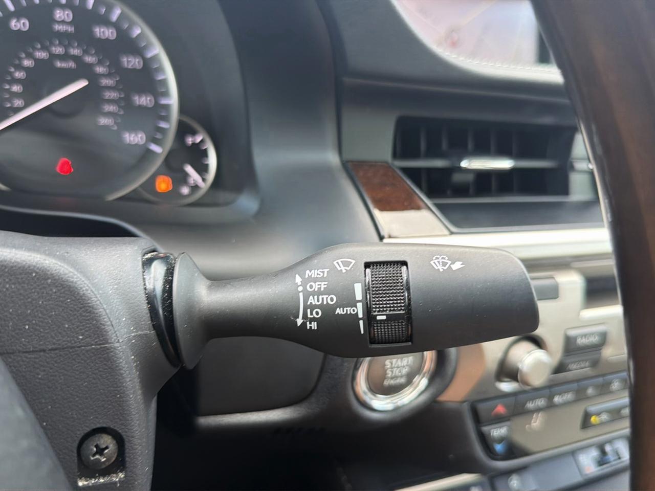 Lexus ES 350 Sedan 2017