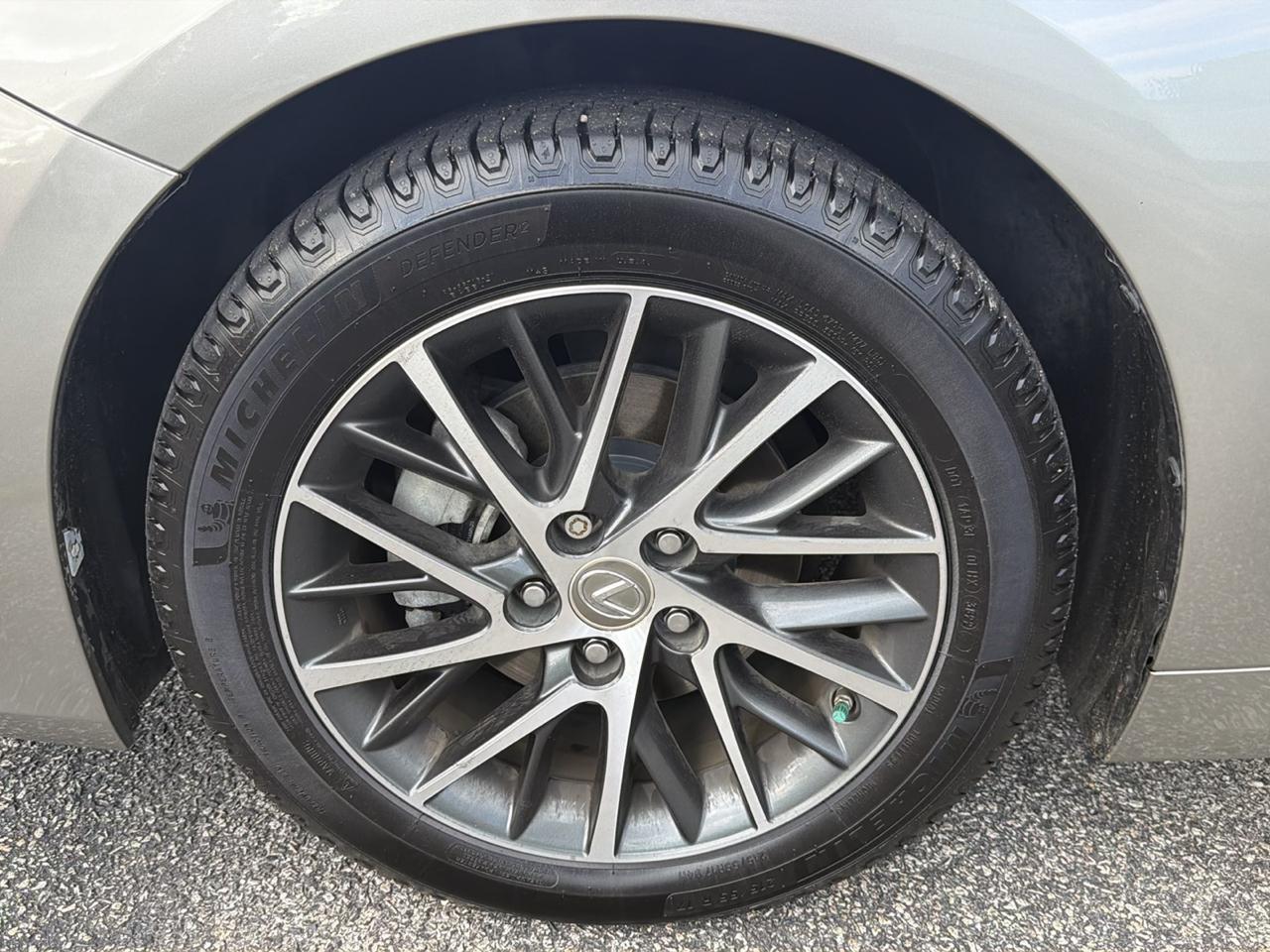 Lexus ES 350 Sedan 2017