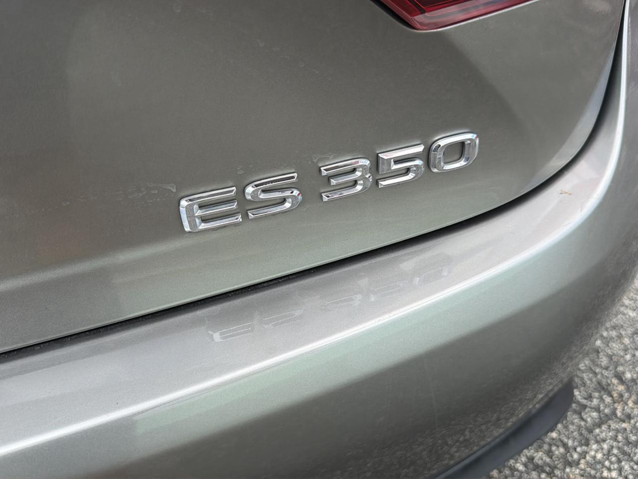 Lexus ES 350 Sedan 2017